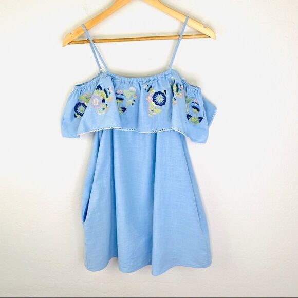 Loveriche chambray offshoulder ruffle dress with floral embroidery size small - Picture 2 of 5